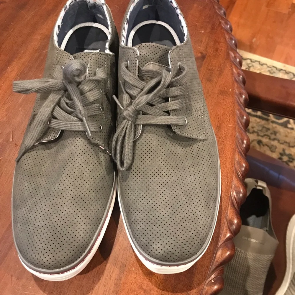 Men’s - Picture 1 of 3